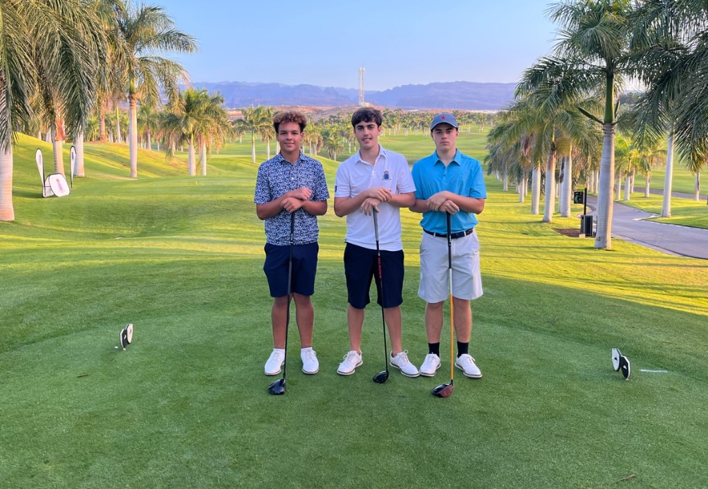 Jugadores del Team Golf del Sur en el Campeonato de Canarias Juvenil en Meloneras